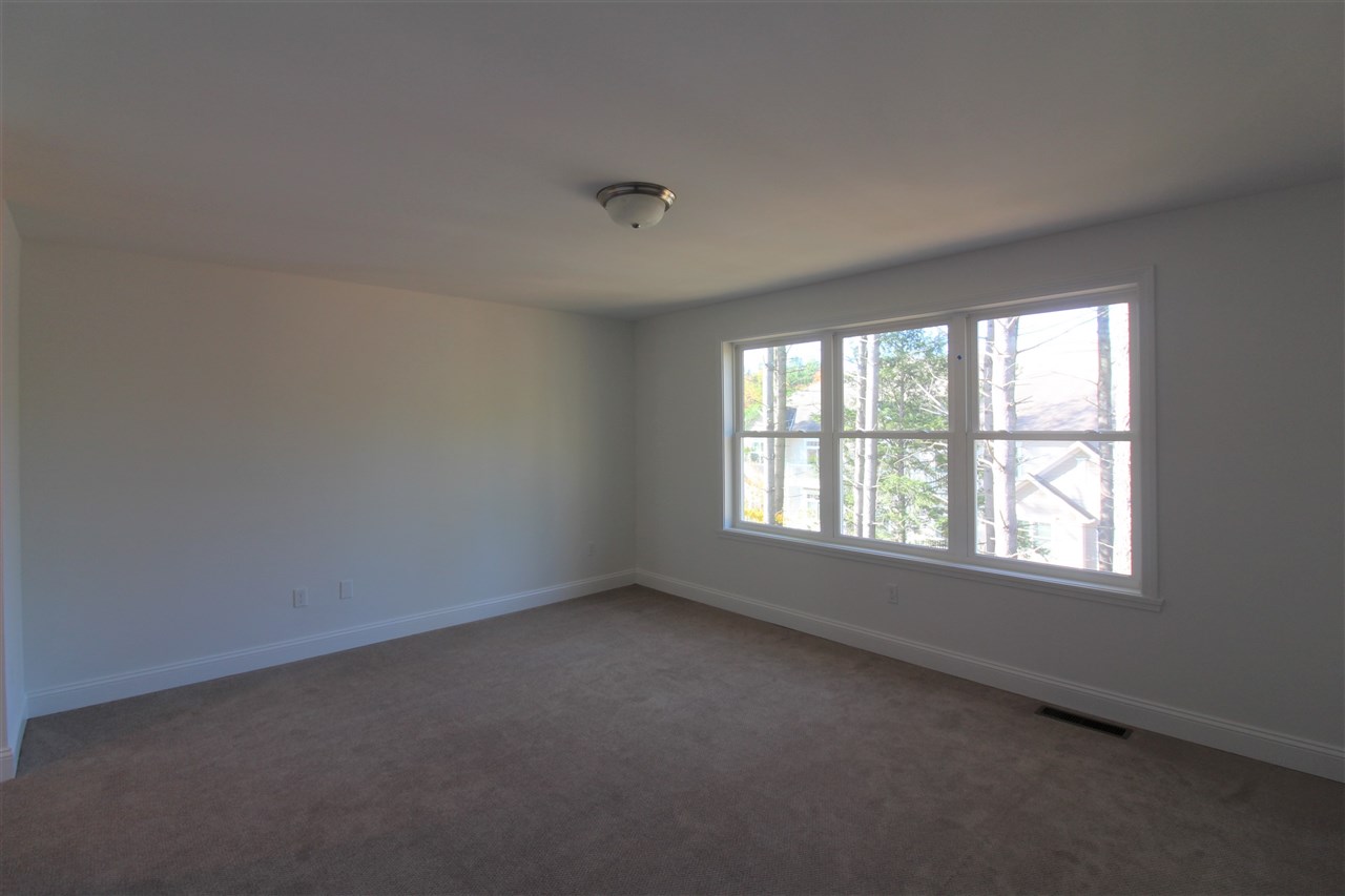 239 Obrien Farm Road South Burlington, VT 05403 - Photo 11 of 32 Gallery Image 11