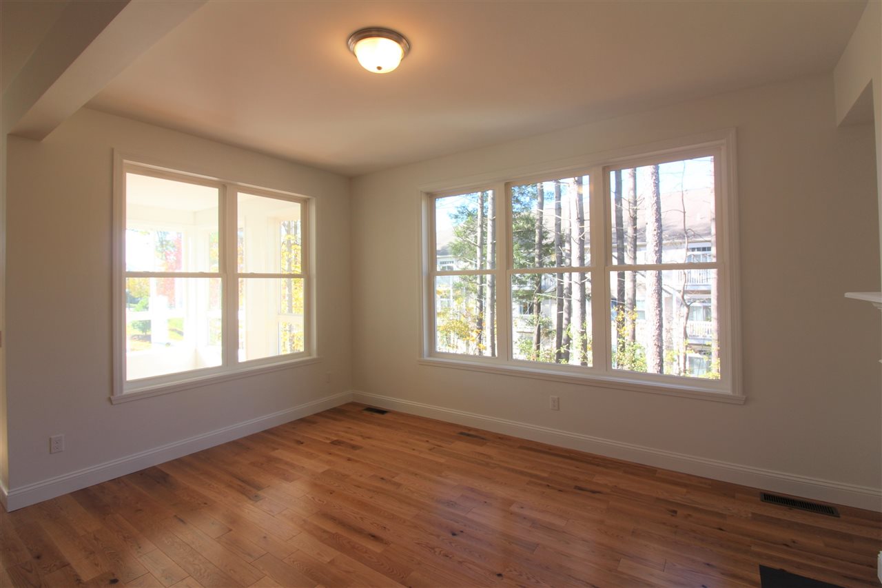 239 Obrien Farm Road South Burlington, VT 05403 - Photo 7 of 32 Gallery Image 7