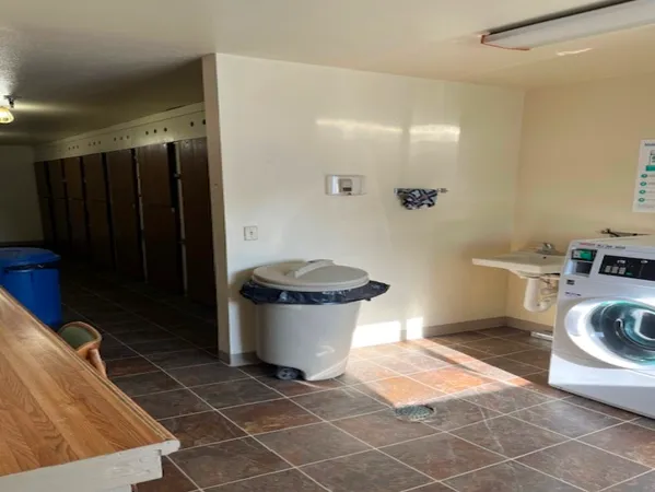 $755 | 305 North Walnut Street, Greenville, MI 48838