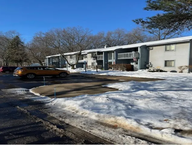 $755 | 305 North Walnut Street, Greenville, MI 48838