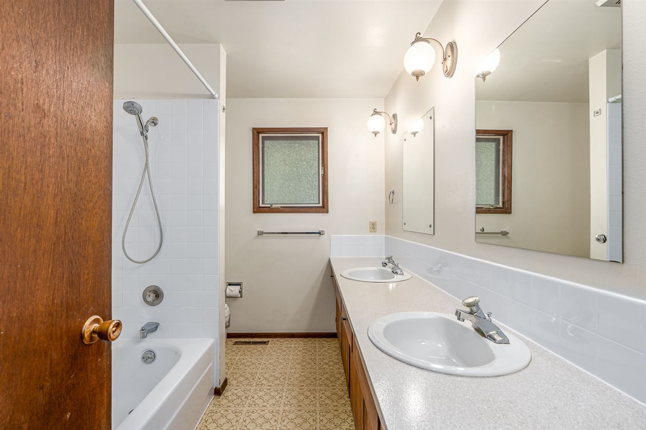 4520 North Ely Road Spokane, WA 99212 - Photo 13 of 34 Gallery Image 13