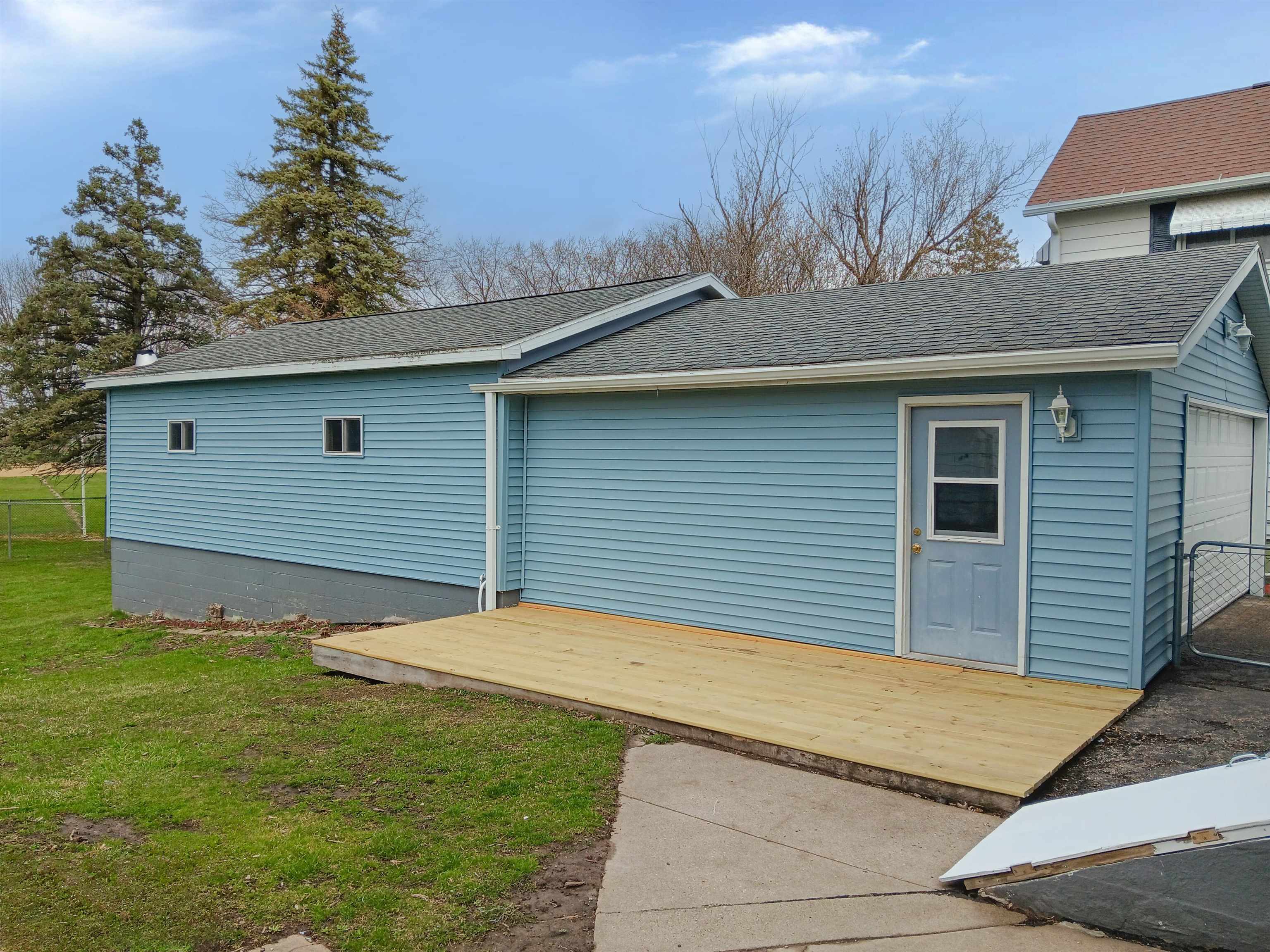 828 South Spring Street Beaver Dam, WI 53916 - Photo 21 of 24