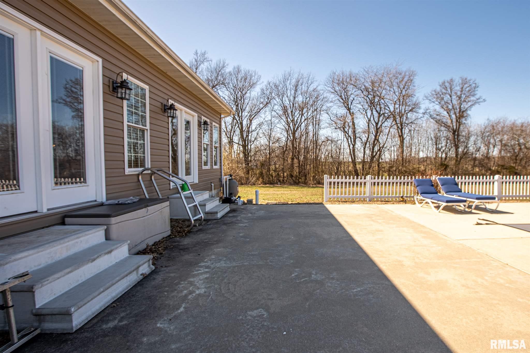 1847 Christopher Lake Road Mulkeytown, IL 62865 - Photo 35 of 40