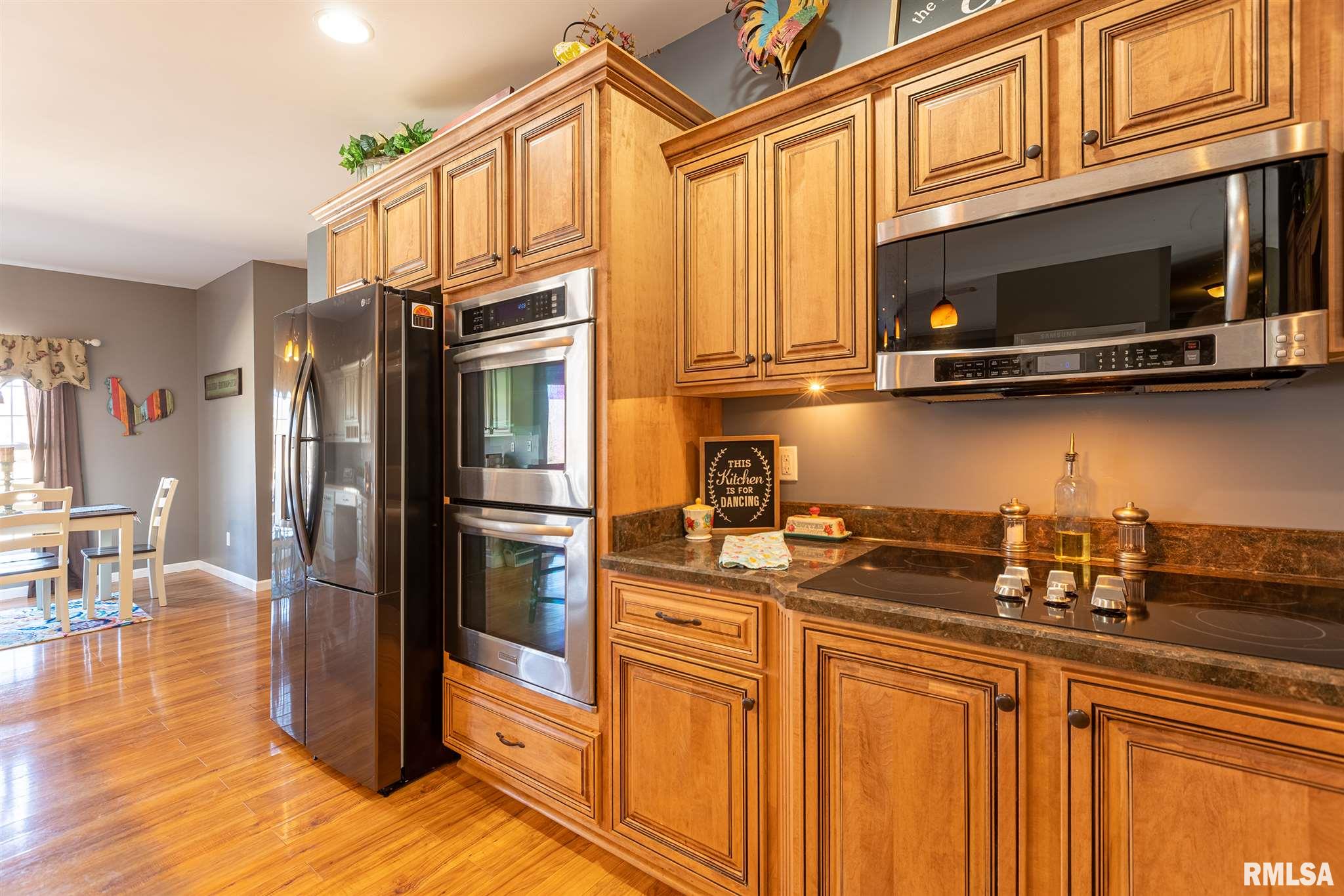 1847 Christopher Lake Road Mulkeytown, IL 62865 - Photo 8 of 40