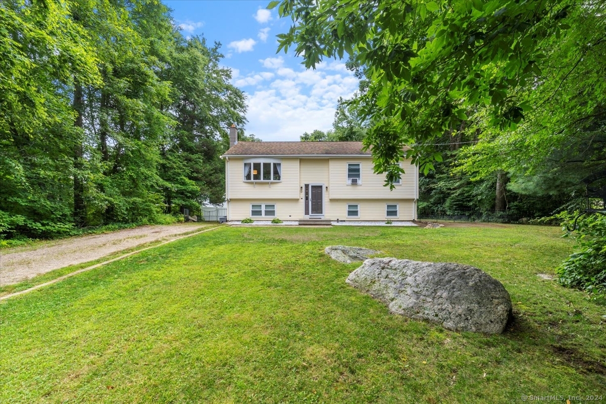 12 Liberty Road Montville, CT 06370 - Photo 1 of 1 Gallery Image 1