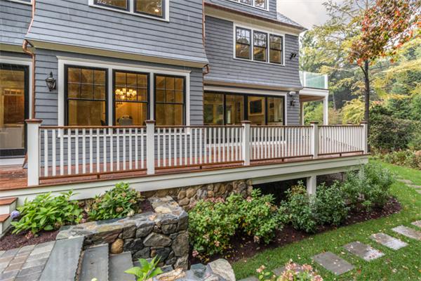 46 Lawson Road Winchester, MA 01890 - Photo 4 of 30