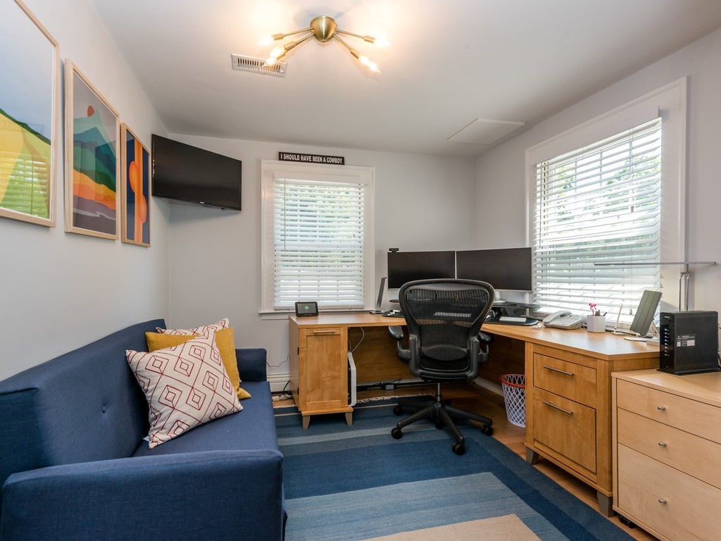 43 Whittier Road Needham, MA 02492 - Photo 7 of 24