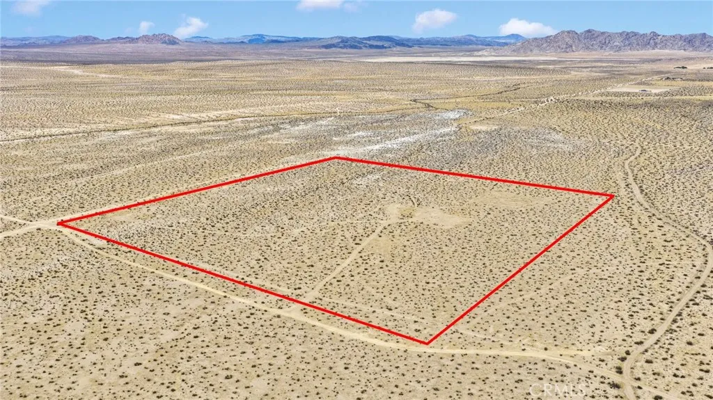 1 Paddington Road Lucerne Valley, CA 92356 - Photo 3 of 14