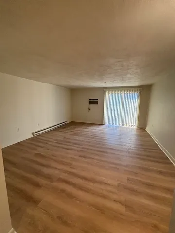 $1,695 | 270 Quarry Street, Unit 16, Quincy, MA 02169