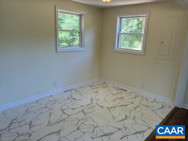 420 Rolling Path Road Louisa, VA 23093 - Photo 4 of 19 Gallery Image 4