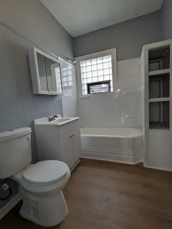 $315,000 | 8601 South Kingston Avenue, Chicago, IL 60617