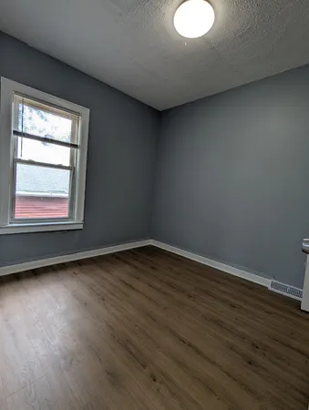 $315,000 | 8601 South Kingston Avenue, Chicago, IL 60617