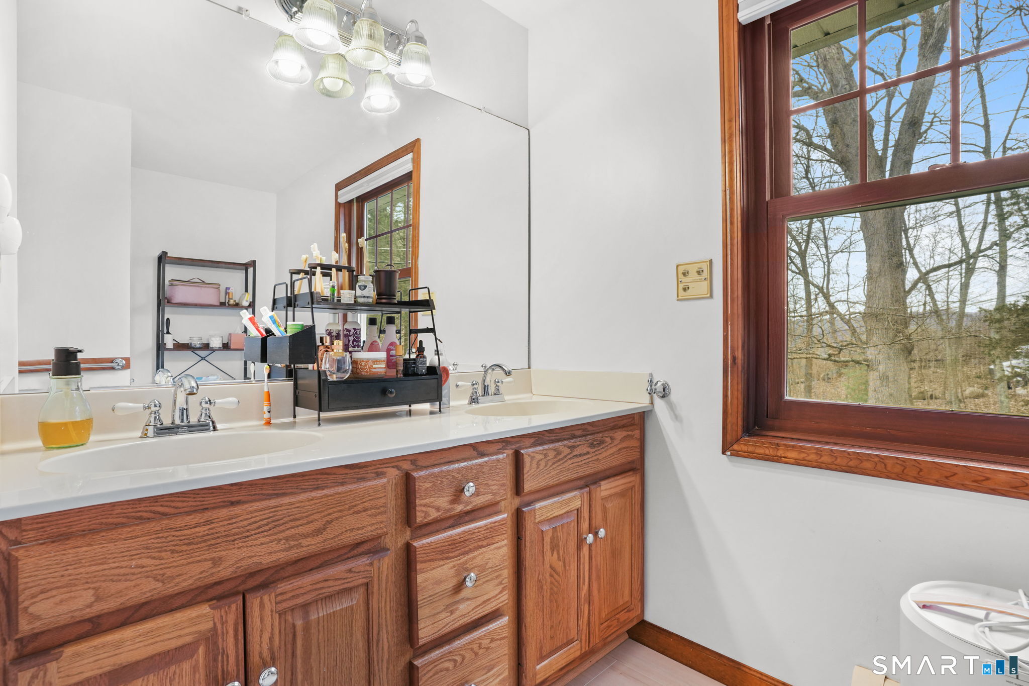 85 Buckingham Road Seymour, CT 06483 - Photo 23 of 40