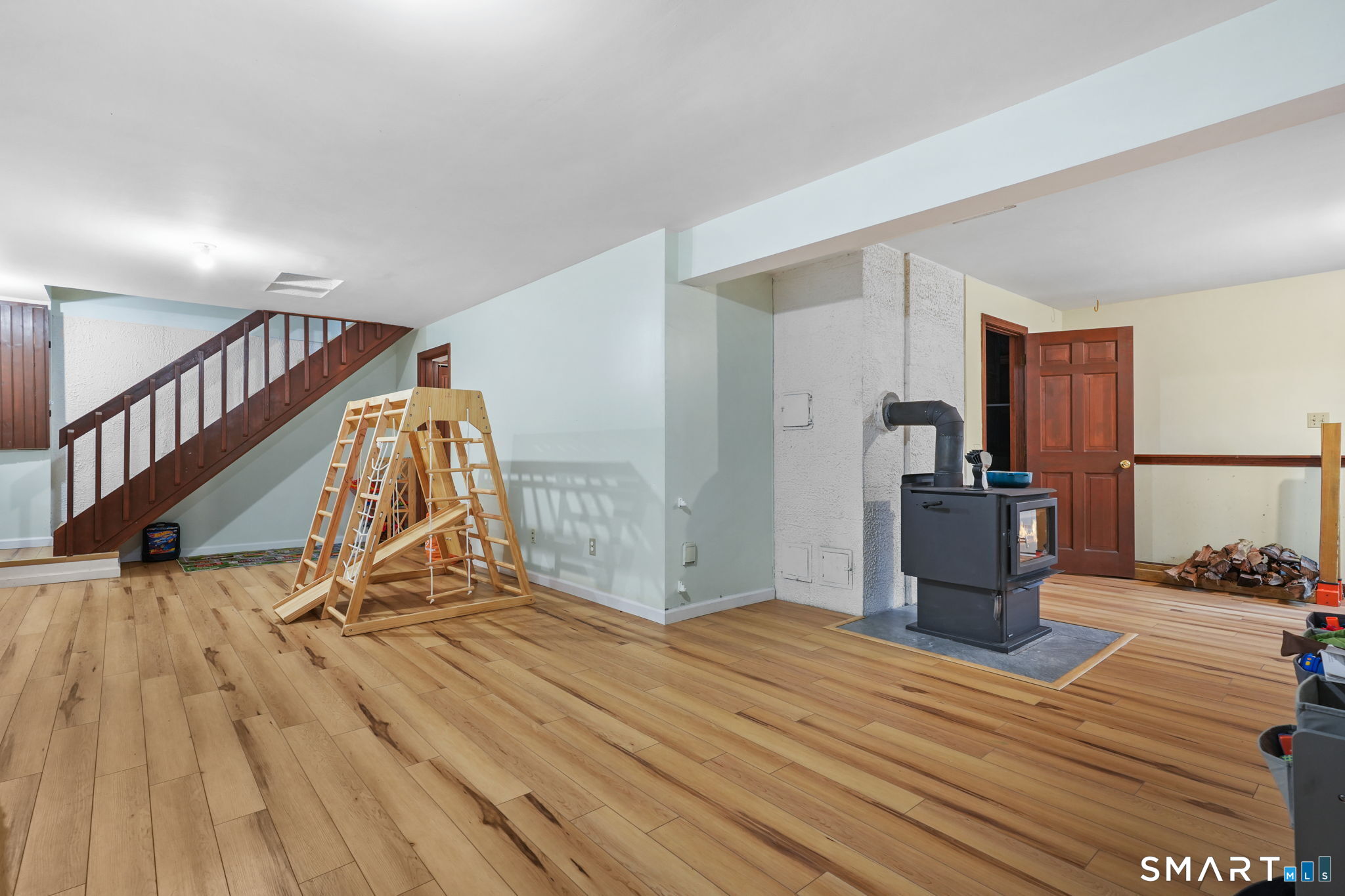 85 Buckingham Road Seymour, CT 06483 - Photo 26 of 40