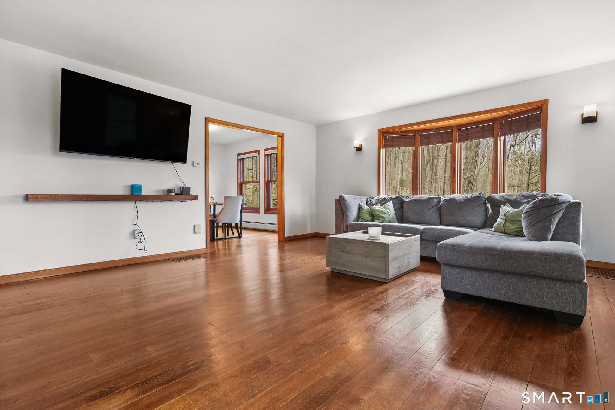 85 Buckingham Road Seymour, CT 06483 - Photo 6 of 40