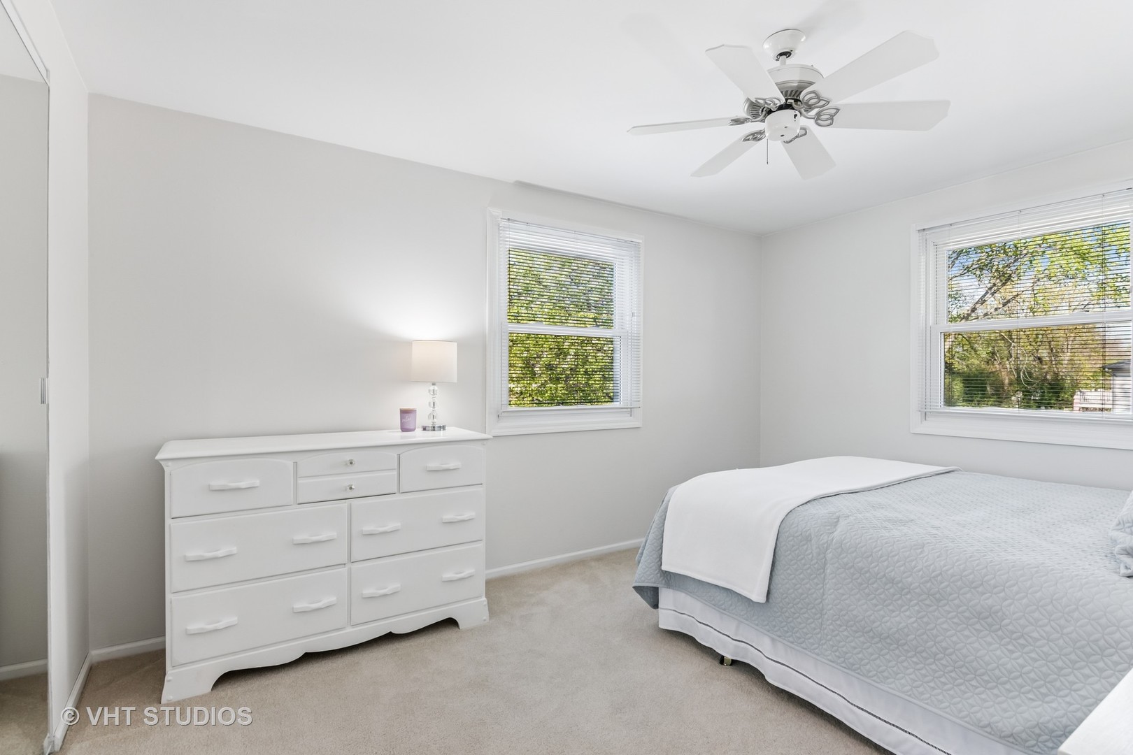 389 Weidner Road Buffalo Grove, IL 60089 - Photo 17 of 25 a bedroom with a bed and a window