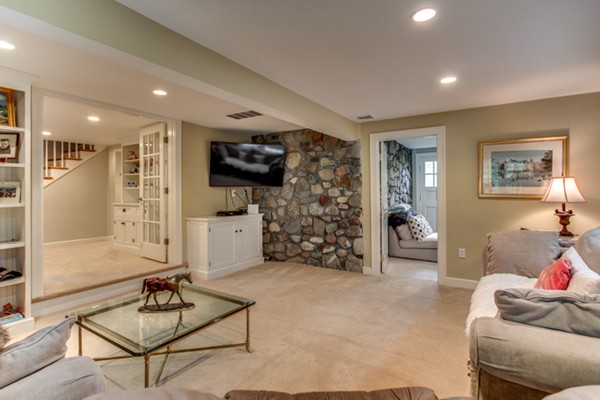 340 York Street Canton, MA 02021 - Photo 18 of 30 Gallery Image 18