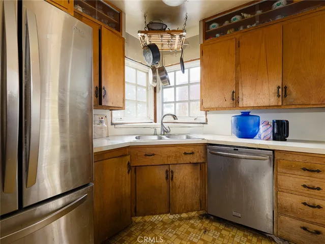 $1,799,000 | 329 East Maple Avenue, El Segundo, CA 90245