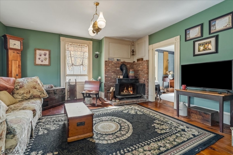 195 Allamuchy Road Andover, NJ 07821 - Photo 7 of 37 Gallery Image 7