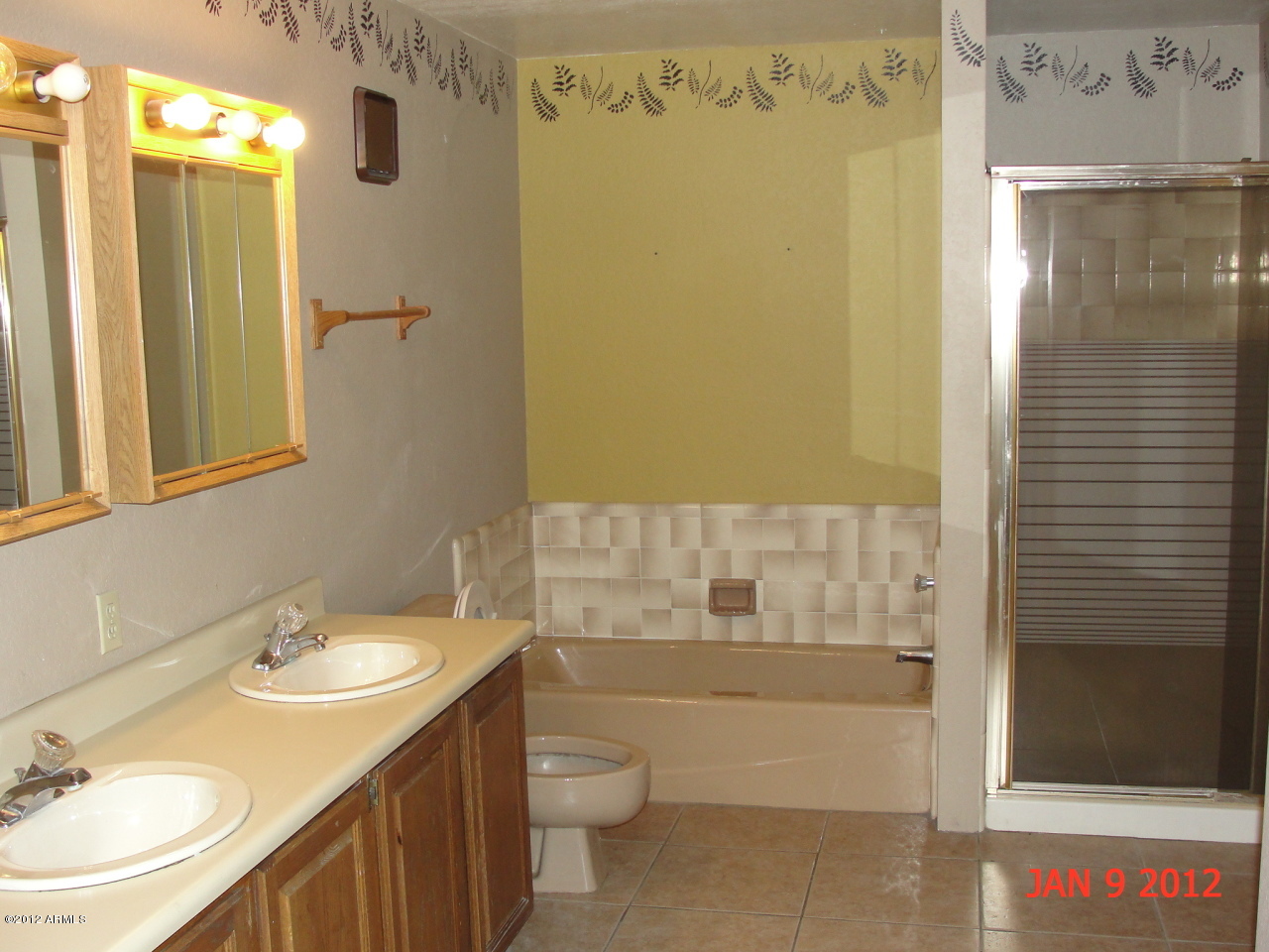 2329 North Recker Road, Unit 26 Mesa, AZ 85215 - Photo 6 of 14 Master Bath