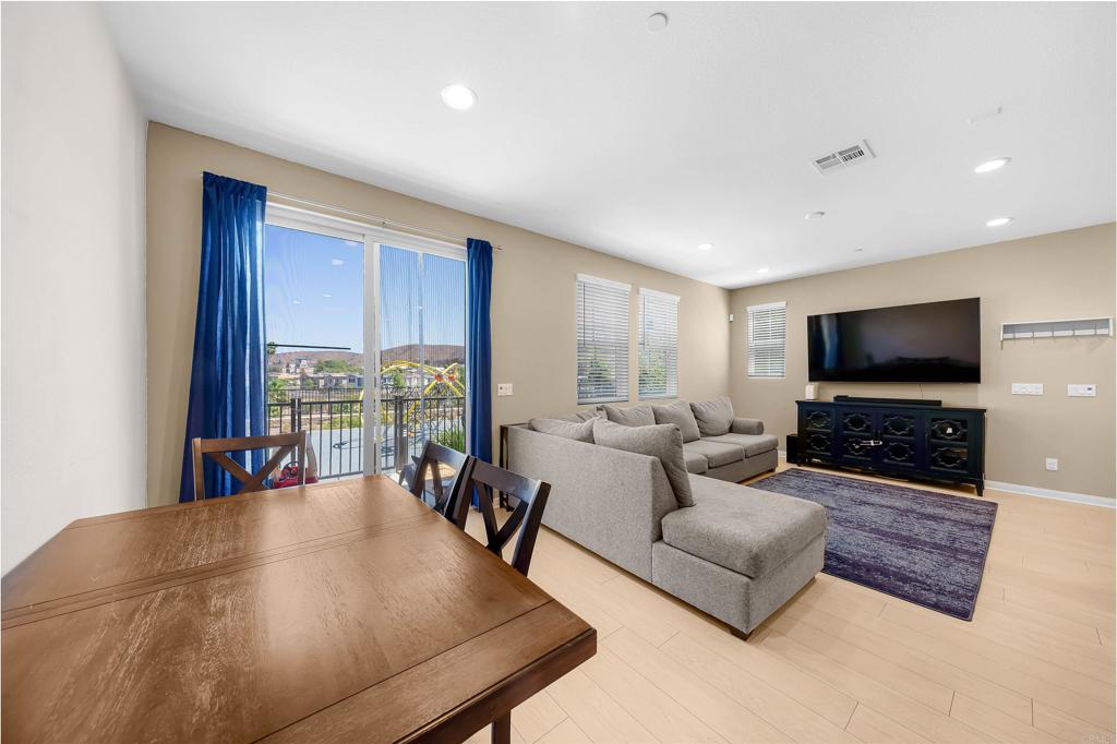 10529 Graphite Street Spring Valley, CA 91977 - Photo 4 of 24 Gallery Image 4