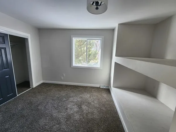 $189,900 | 15441 East End Street, Dolton, IL 60419