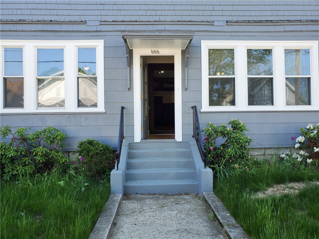 668 Grove Street Woonsocket, RI 02895 - Photo 1 of 10