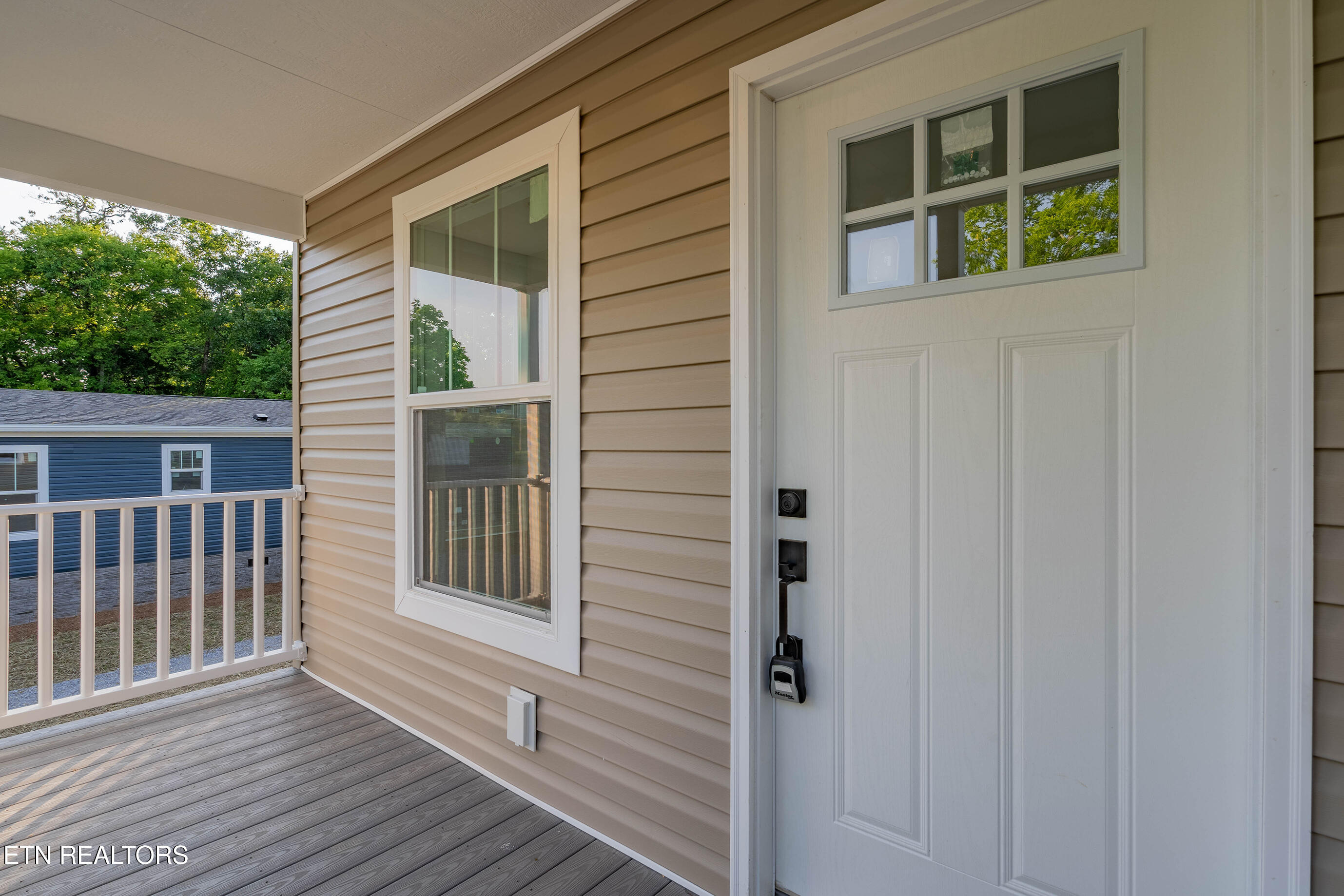 2113 Tipton Station Road Knoxville, TN 37920 - Photo 2 of 27 A7300391-HDR