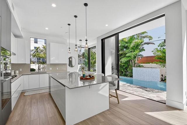 $3,599,000 | 204 Osceola Park Lane, Delray Beach, FL 33483