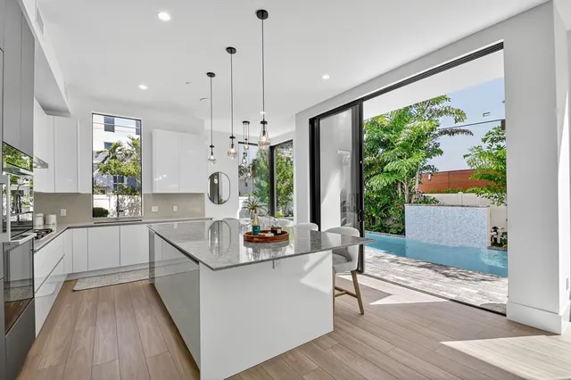 $3,599,000 | 204 Osceola Park Lane, Delray Beach, FL 33483