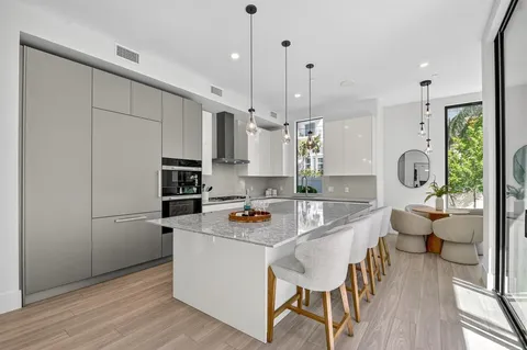 $3,599,000 | 204 Osceola Park Lane, Delray Beach, FL 33483