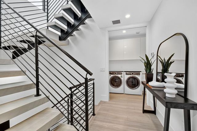 $3,599,000 | 204 Osceola Park Lane, Delray Beach, FL 33483