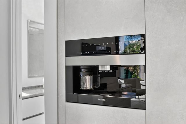 $3,599,000 | 204 Osceola Park Lane, Delray Beach, FL 33483