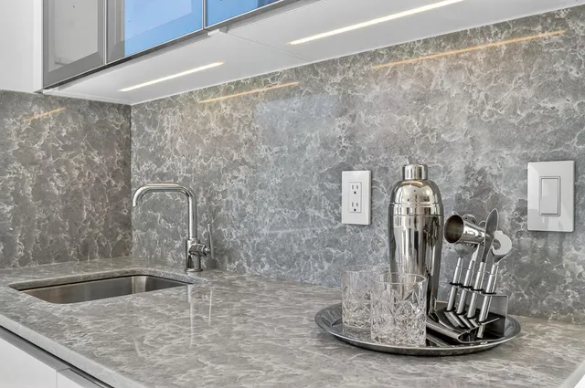 $3,599,000 | 204 Osceola Park Lane, Delray Beach, FL 33483