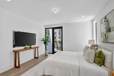 $3,599,000 | 204 Osceola Park Lane, Delray Beach, FL 33483