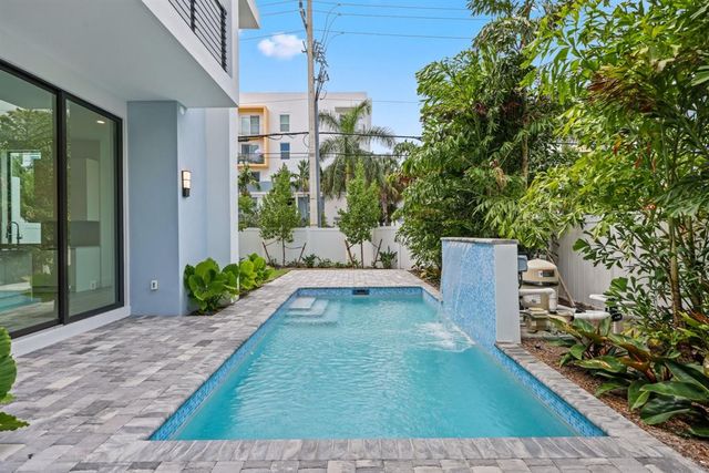 $3,599,000 | 204 Osceola Park Lane, Delray Beach, FL 33483