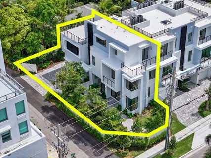 $3,599,000 | 204 Osceola Park Lane, Delray Beach, FL 33483