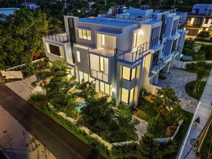 $3,599,000 | 204 Osceola Park Lane, Delray Beach, FL 33483