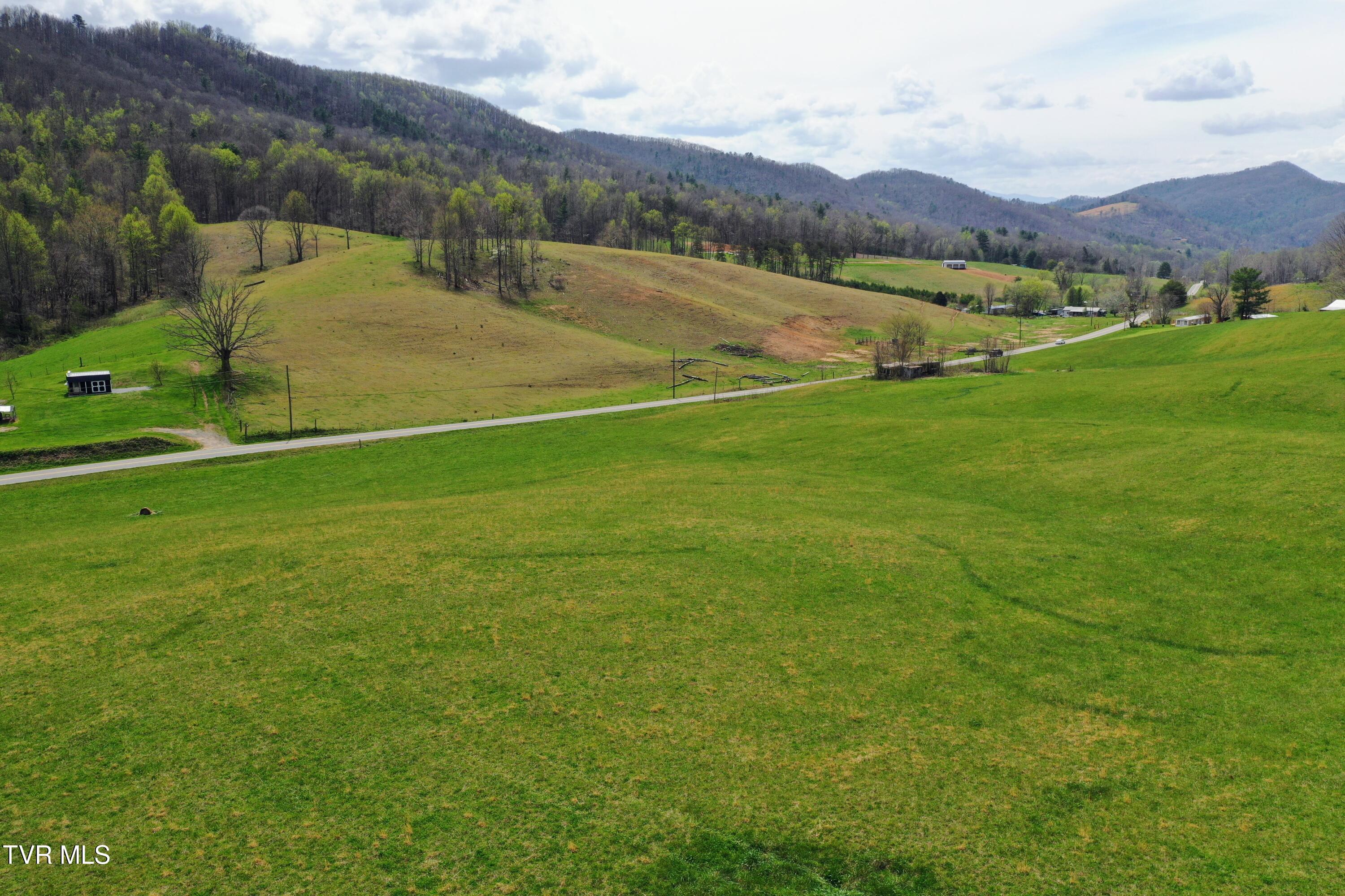 1a Rd Greeneville Tn 37743 Road Greeneville, TN 37743 - Photo 17 of 28 IMG_032