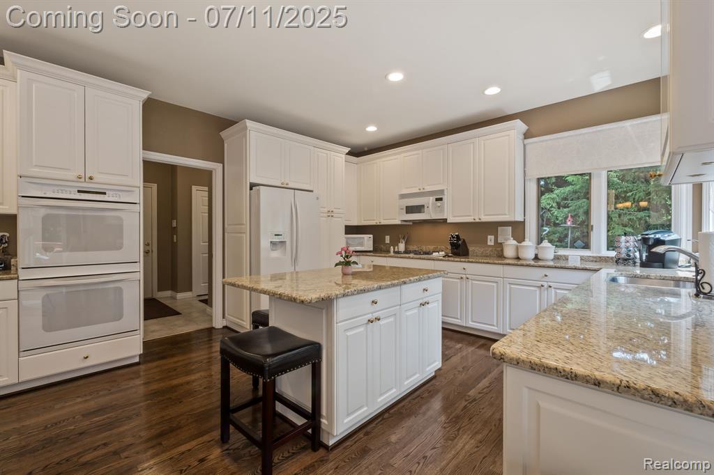 282 Wyngate Drive Rochester, MI 48307 - Photo 12 of 66 Gallery Image 12