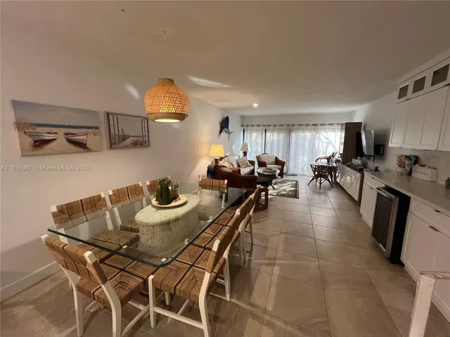 $685,000 | 87200 Overseas Highway, Unit V9, Islamorada, FL 33036