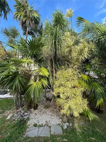 $685,000 | 87200 Overseas Highway, Unit V9, Islamorada, FL 33036
