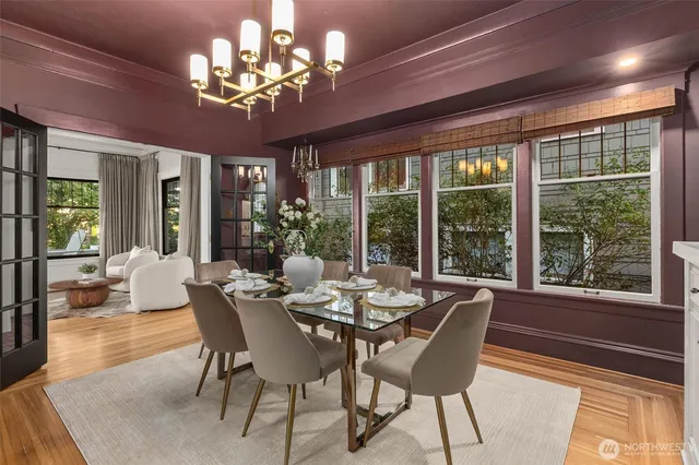 $1,550,000 | 2553 5th Avenue North, Seattle, WA 98109