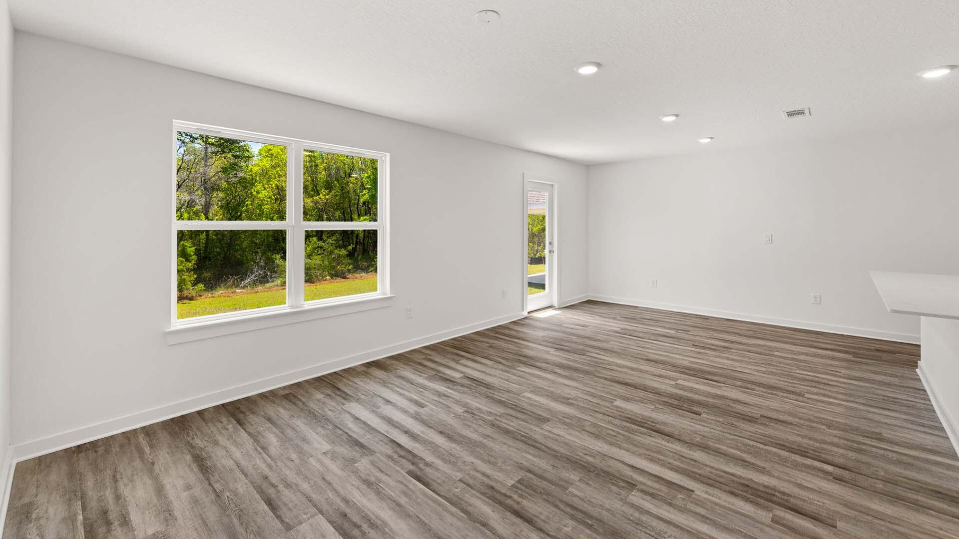 10 Country Side Way Freeport, FL 32439 - Photo 10 of 26 Freeport_07_Open Concept