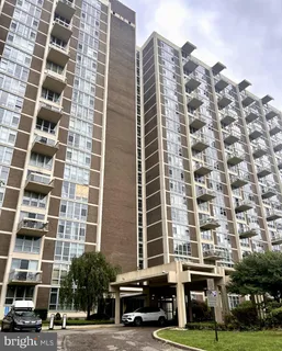 $240,000 | 3600 Conshohocken Avenue, Unit 205, Philadelphia, PA 19131