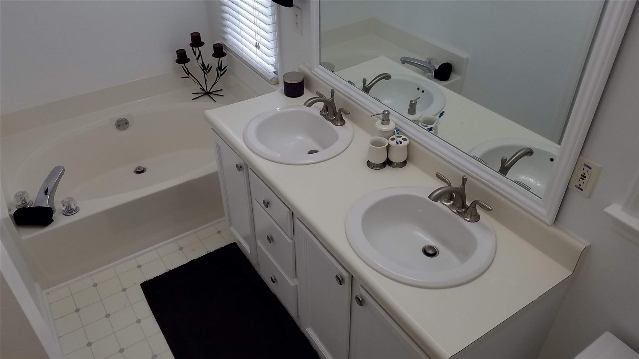 4300 Fathom Court Raleigh, NC 27606 - Photo 15 of 25 Photo 15