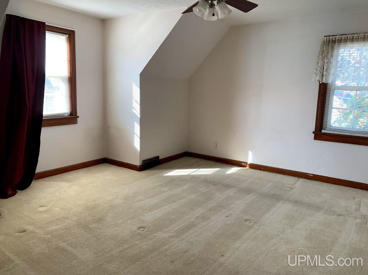 205 South Lincoln Road Escanaba, MI 49829 - Photo 14 of 22 Gallery Image 14