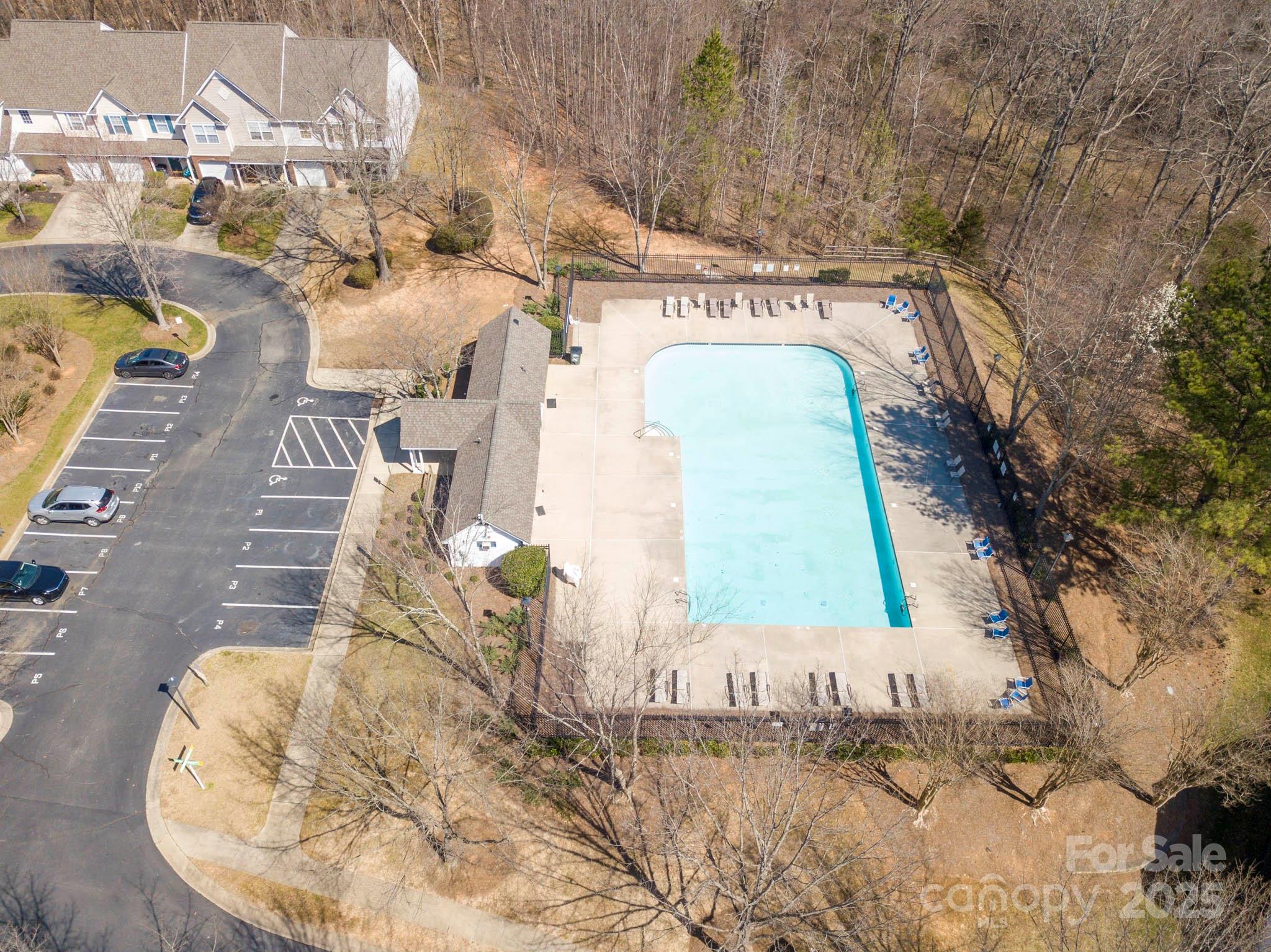 3209 Blythe Ridge Court Charlotte, NC 28213 - Photo 29 of 31 a bird view of a house