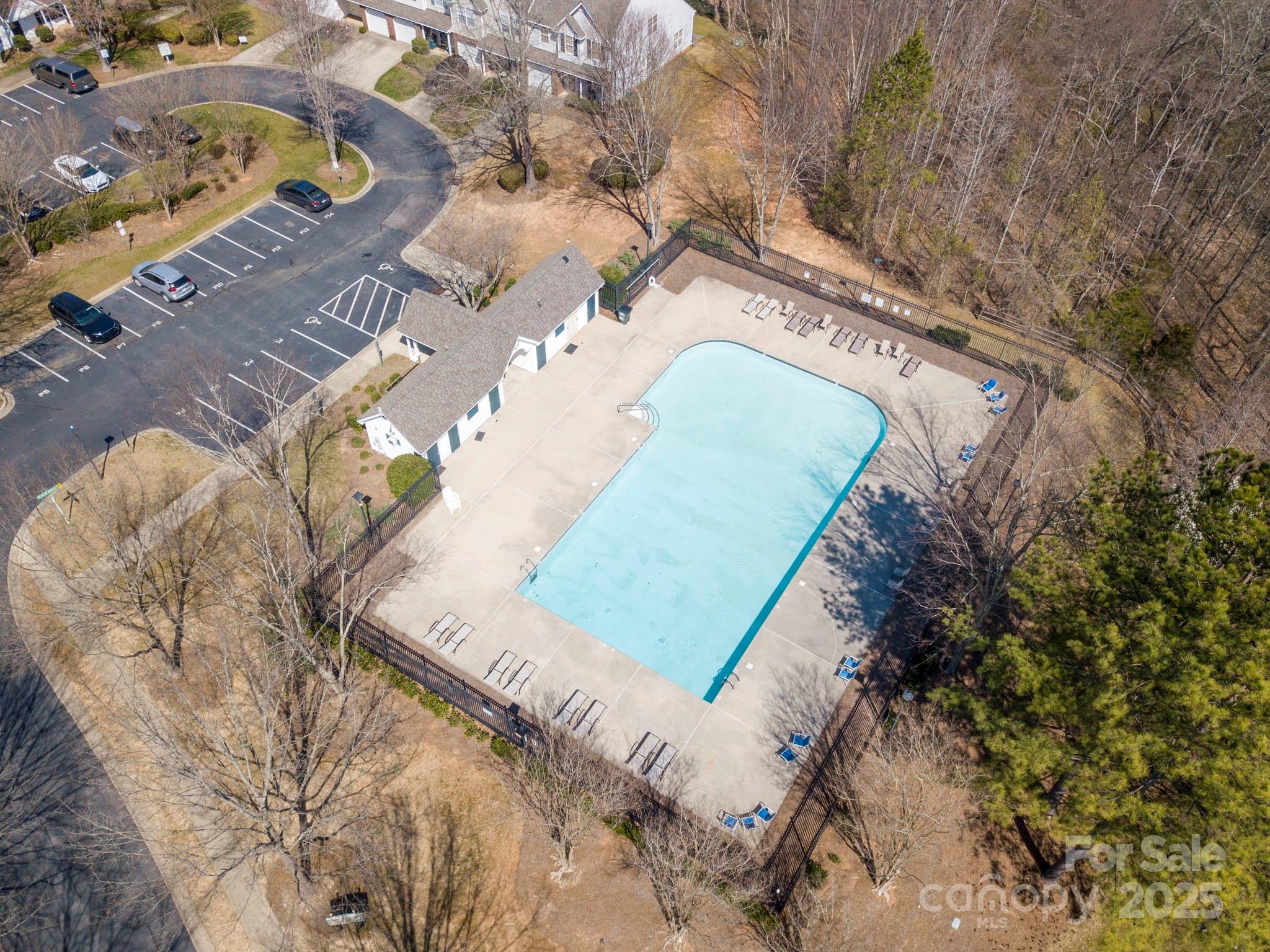 3209 Blythe Ridge Court Charlotte, NC 28213 - Photo 30 of 31 a view of water