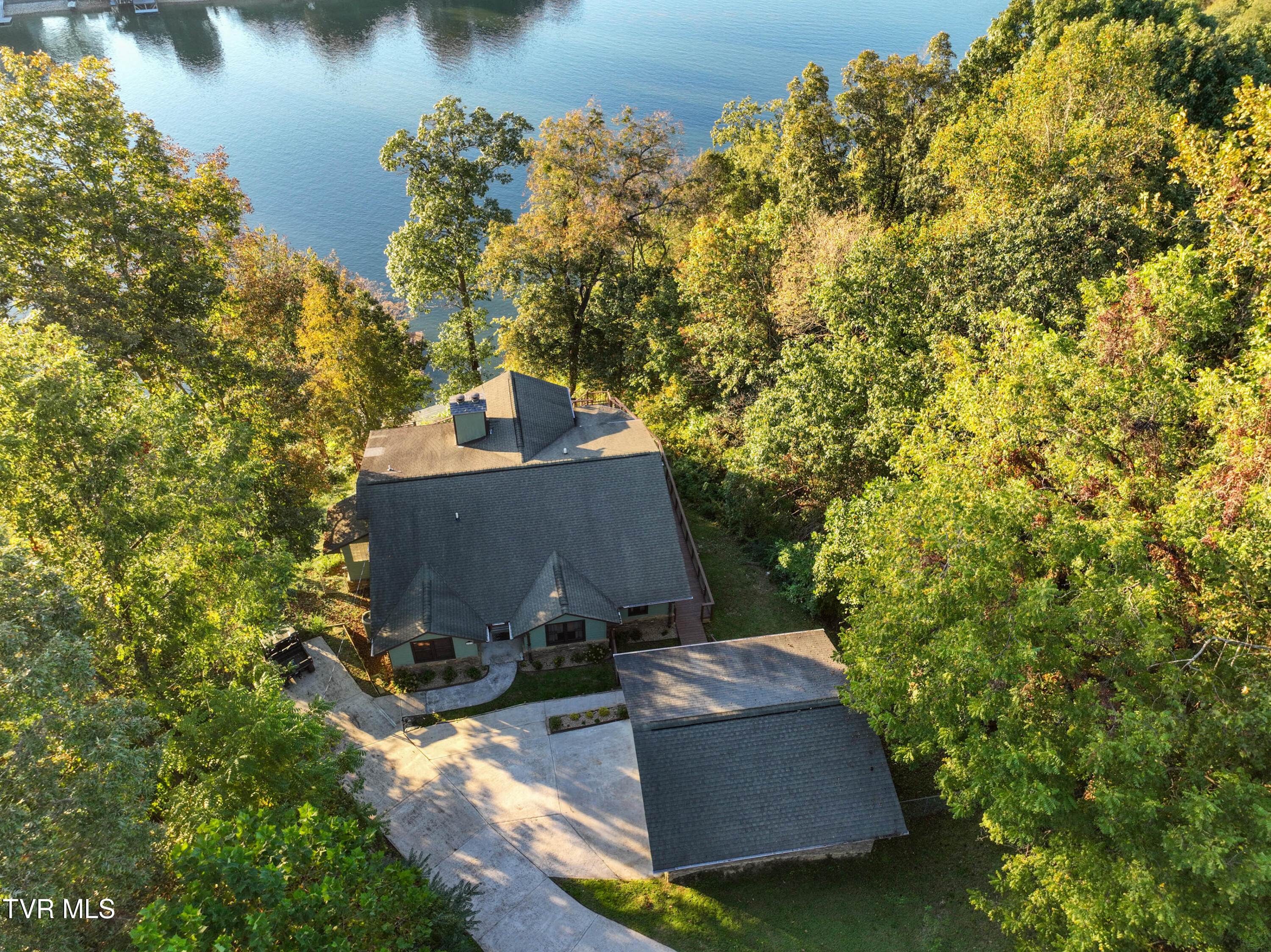 669 Summer Sound Road Piney Flats, TN 37686 - Photo 3 of 92 669 Summer Sound Drone GUnit-28